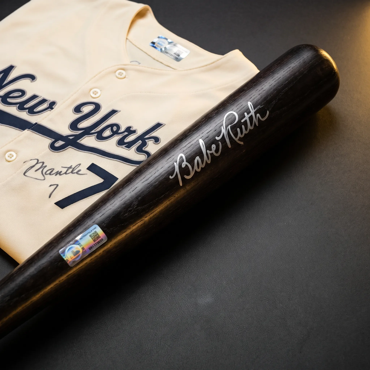 Autographed Sports Memorabilia