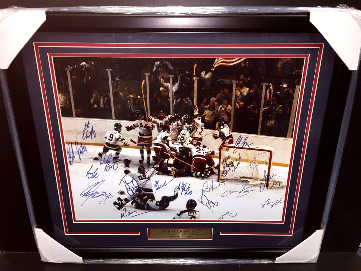 1980 Team USA Miracle on Ice Framed 16x20 Photo Reprint