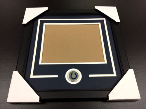 Baltimore Indianapolis Colts Medallion Frame 8x10 Photo Double Mat Horizontal