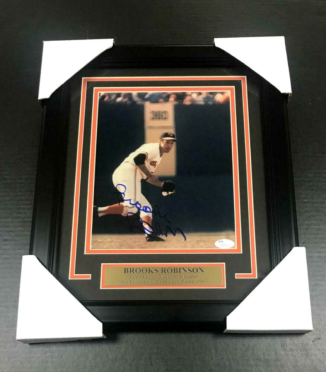 Brooks Robinson Autographed Baltimore Orioles #4 Framed 8x10 Photo JSA COA