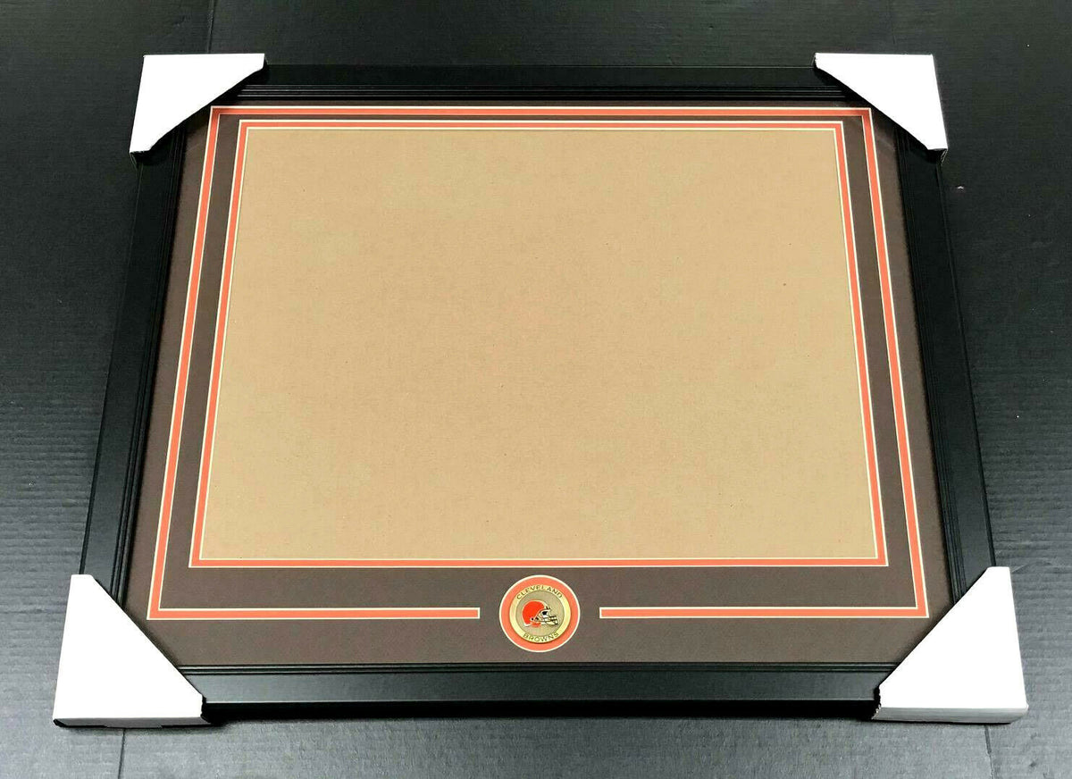 Cleveland Browns Medallion Frame Kit 16x20 Photo Double Mat Horizontal