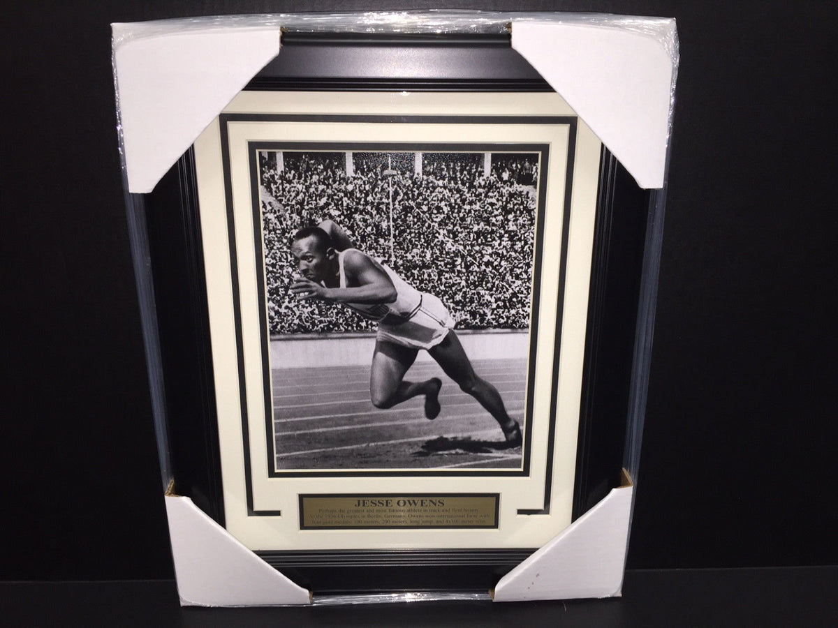 Jesse Owens 1936 Berlin Olympics 4 Gold Medals Record Framed 8x10 Photo