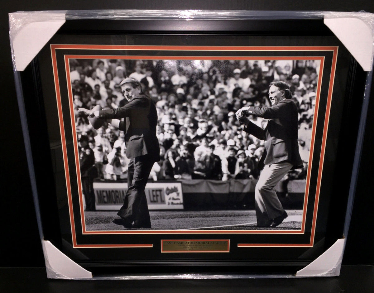 Johnny Unitas Brooks Robinson Last Pitch Memorial Stadium Framed 16x20 Photo