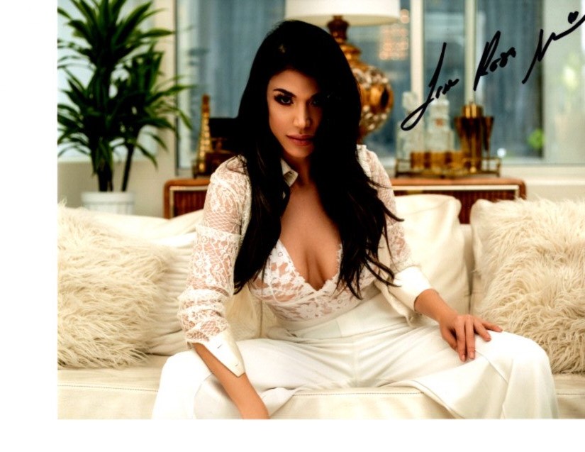 Rosa Mendes Autographed 8x10 Photo WWE Total Divas