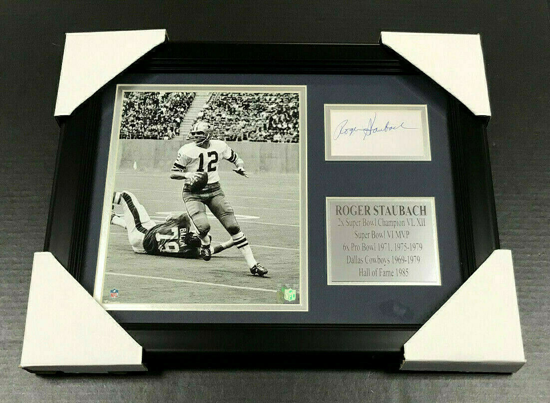 Roger Staubach Cowboys Autographed Cut Reprint Framed 8x10 Photo