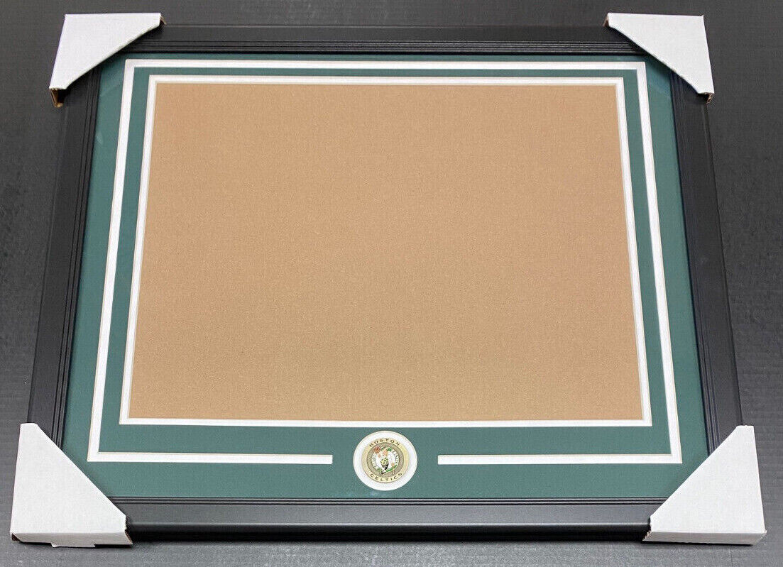 Boston Celtics Medallion Horizontal 16x20 Photo Frame Kit