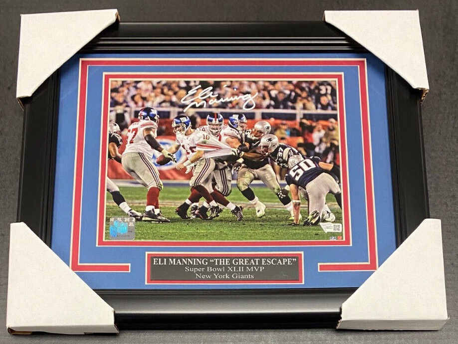 Eli Manning the Great Escape Giants Autographed 8x10 Photo Framed