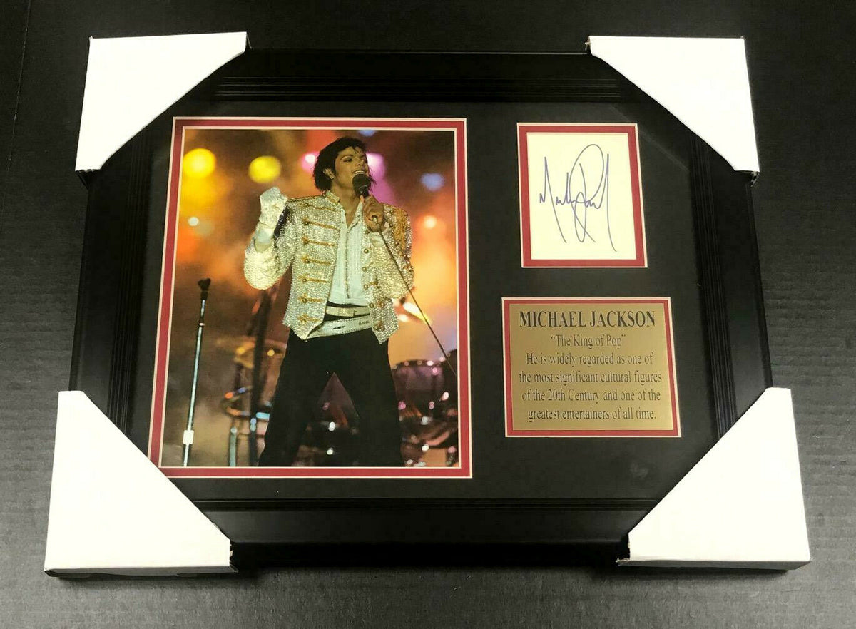 Michael Jackson Facsimile Autographed Reprint Framed Magazine 8x10 Photo