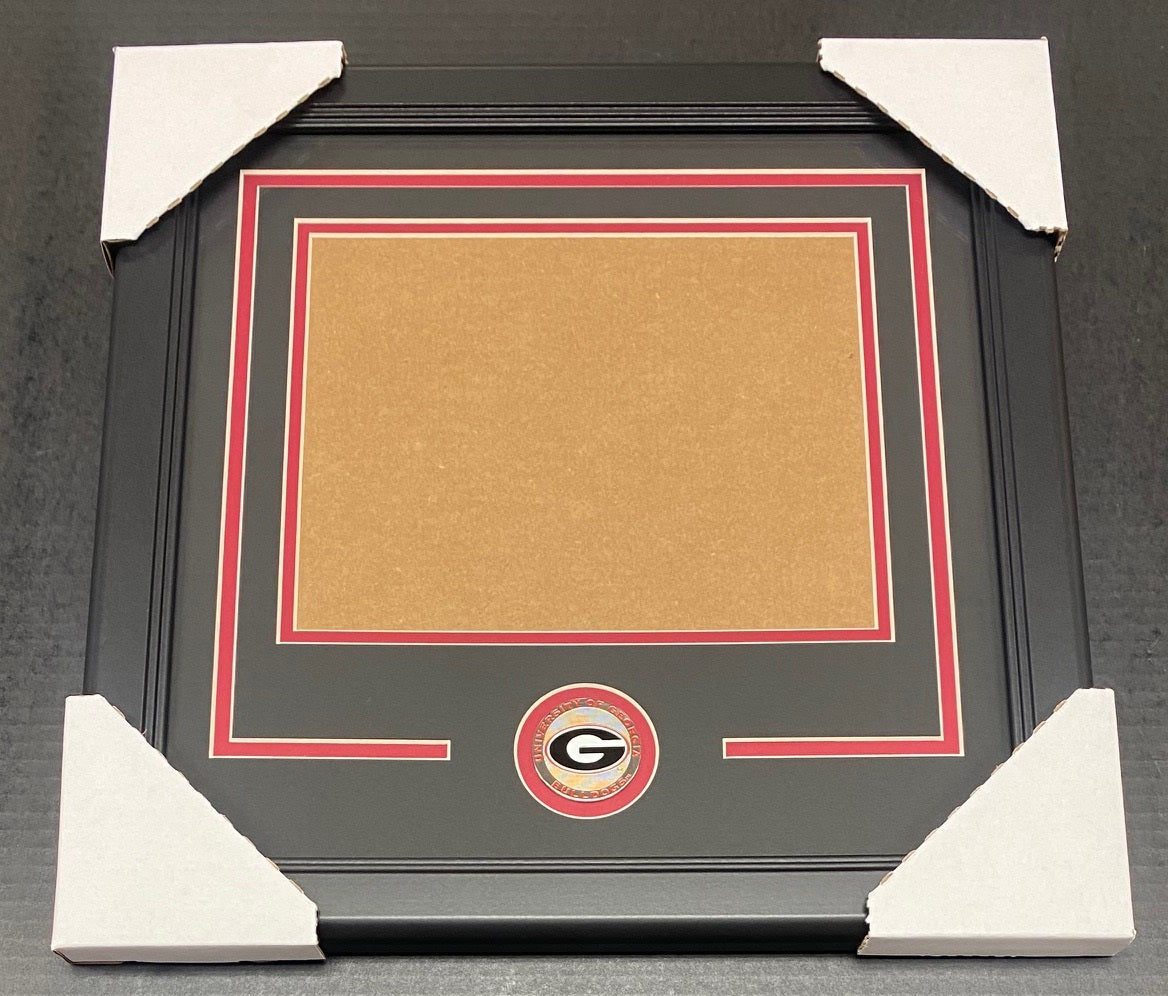 Georgia Bulldogs University Medallion Frame Kit 8x10 Horizontal Photo