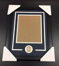 New York Yankees Medallion Frame Kit 8x10 Photo Double Mat Vertical