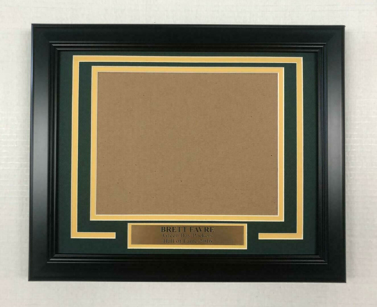 Brett Favre Green Bay Packers Horizontal 8x10 Frame Kit