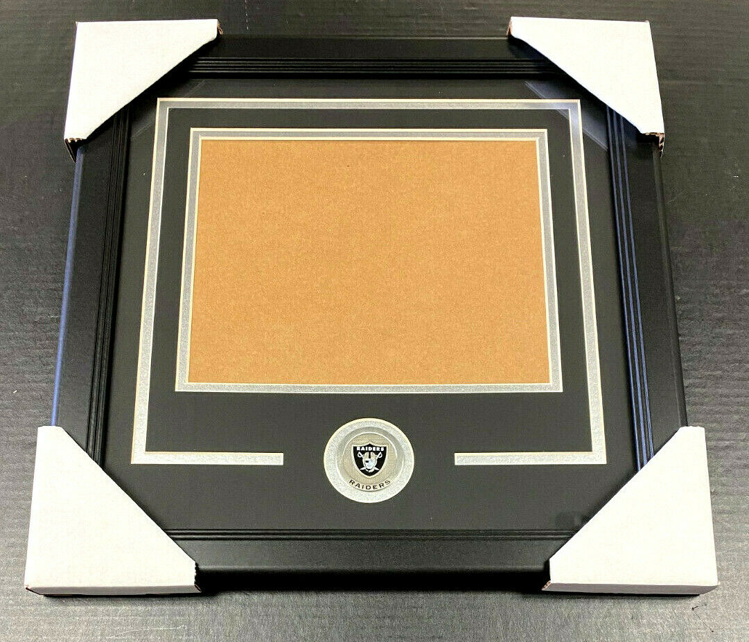 Oakland Las Vegas Raiders Medallion Frame Kit Double Mat Horizontal for 8x10 Photo