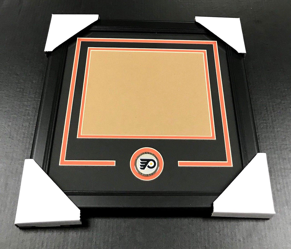 Philadelphia Flyers Medallion 8x10 Photo Frame Kit Horizontal