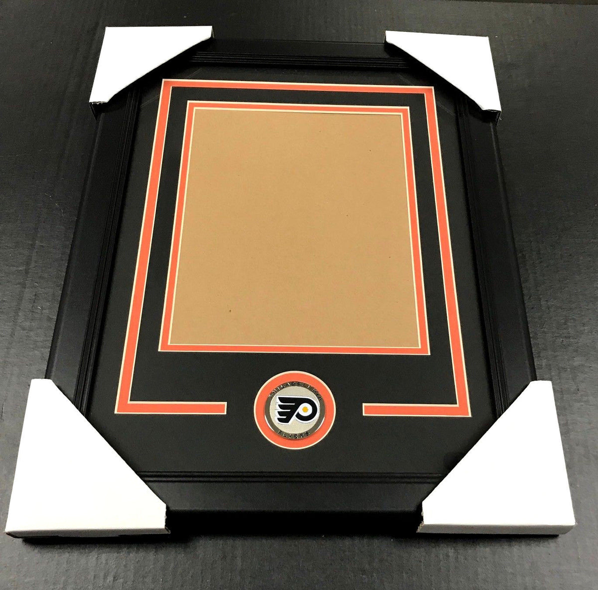 Philadelphia Flyers Medallion 8x10 Photo Frame Kit Vertical