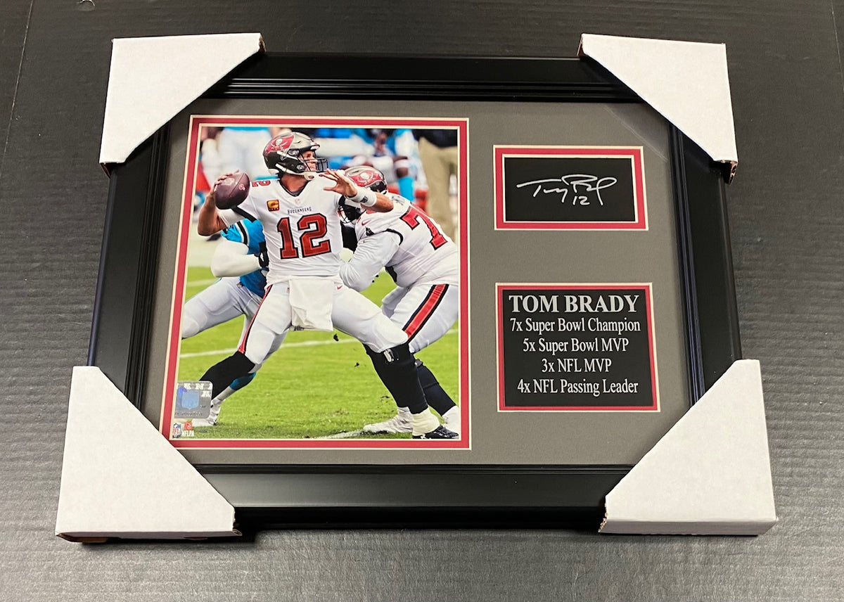 Tom Brady Buccaneers Laser Engraved Autograph Reprint Framed 8x10 Photo